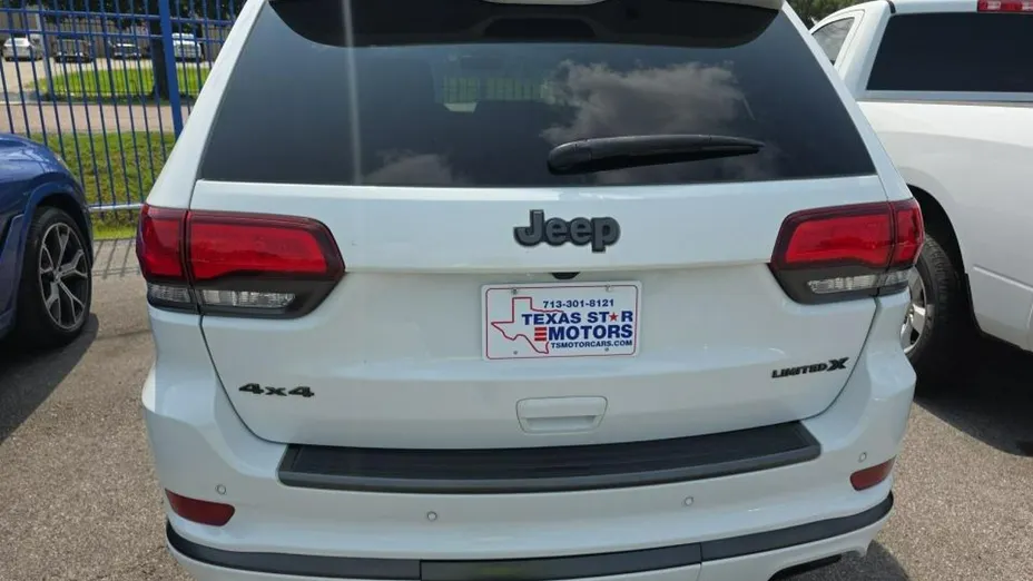 JEEP Grand Cherokee -