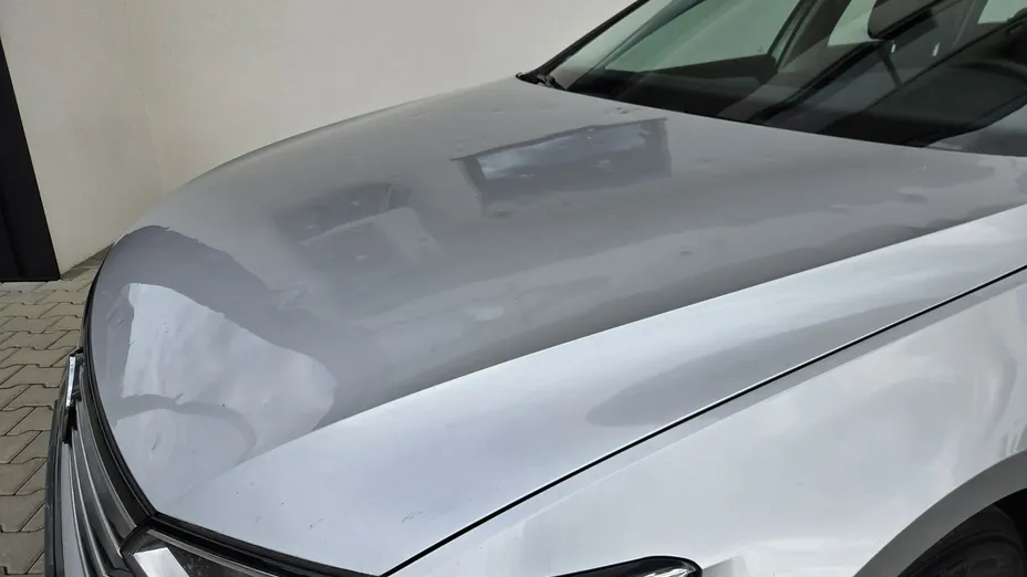 VOLKSWAGEN Passat -