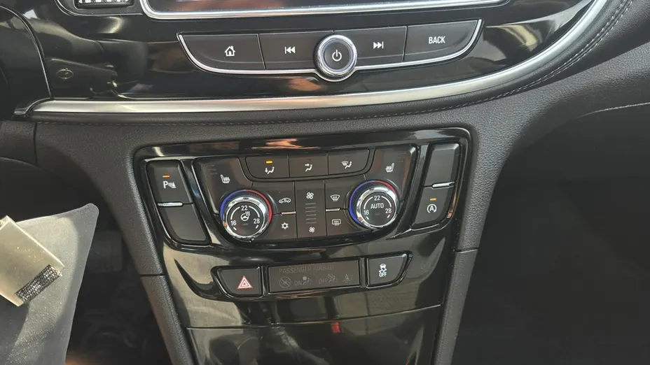 OPEL Mokka -