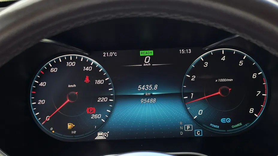 MERCEDES-BENZ GLC -