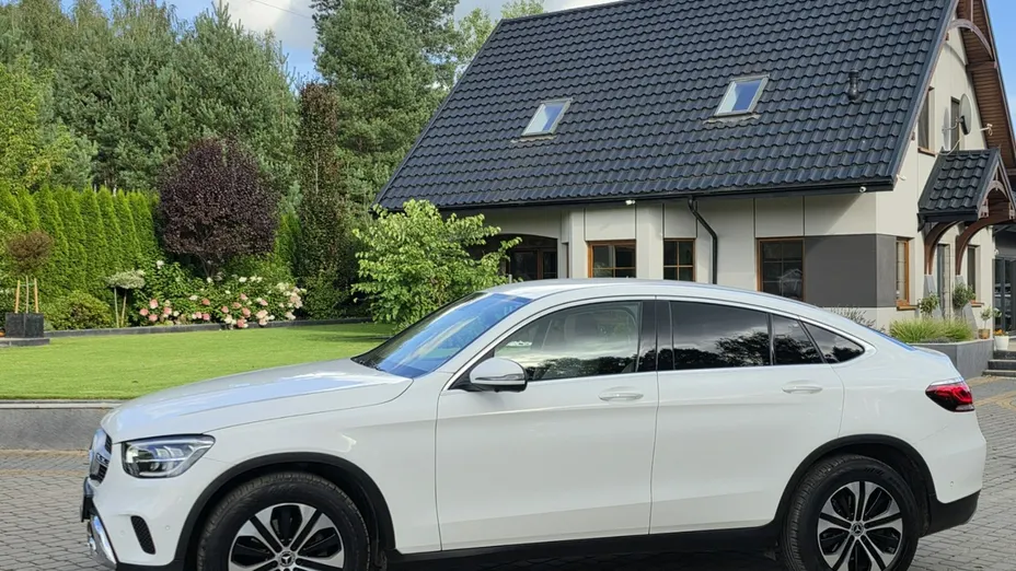MERCEDES-BENZ GLC -