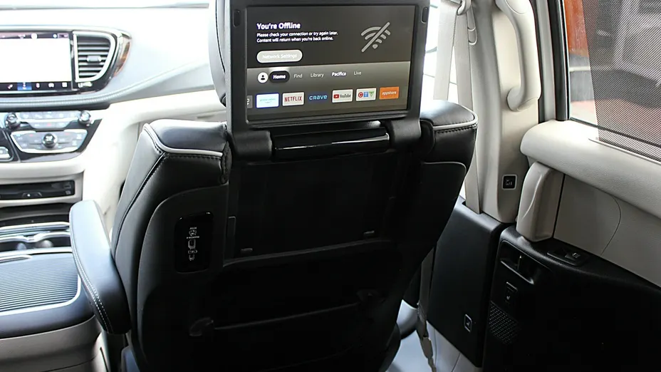 CHRYSLER Pacifica -