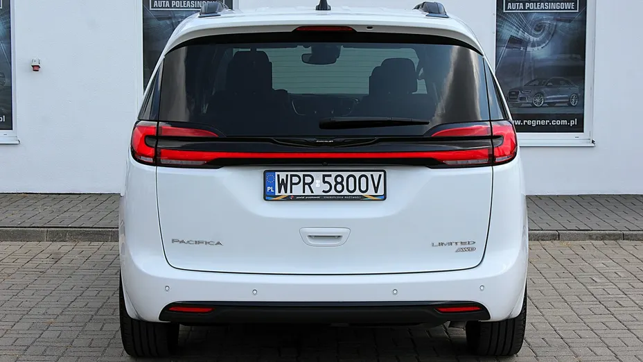 CHRYSLER Pacifica -