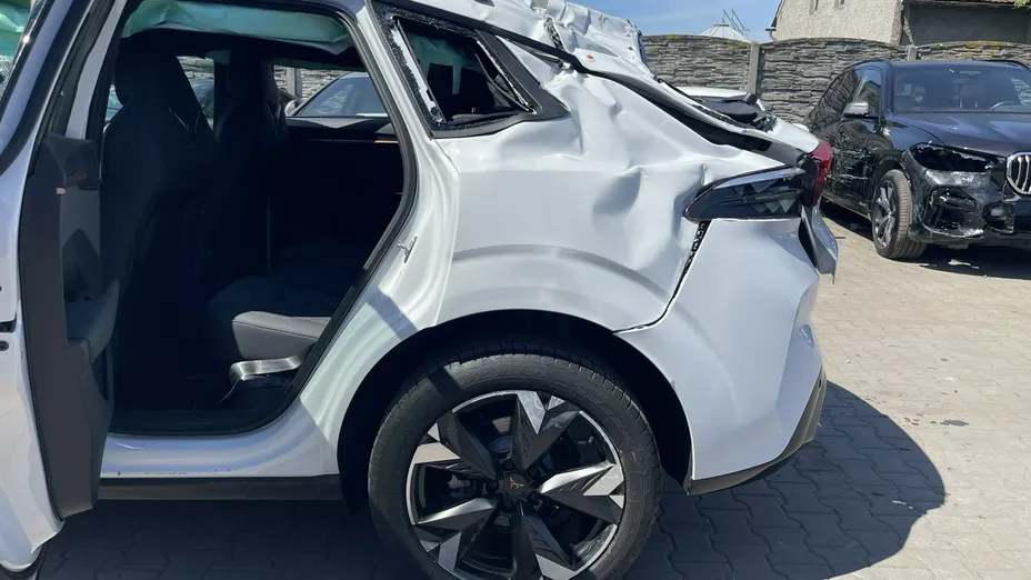 CUPRA Terramar -