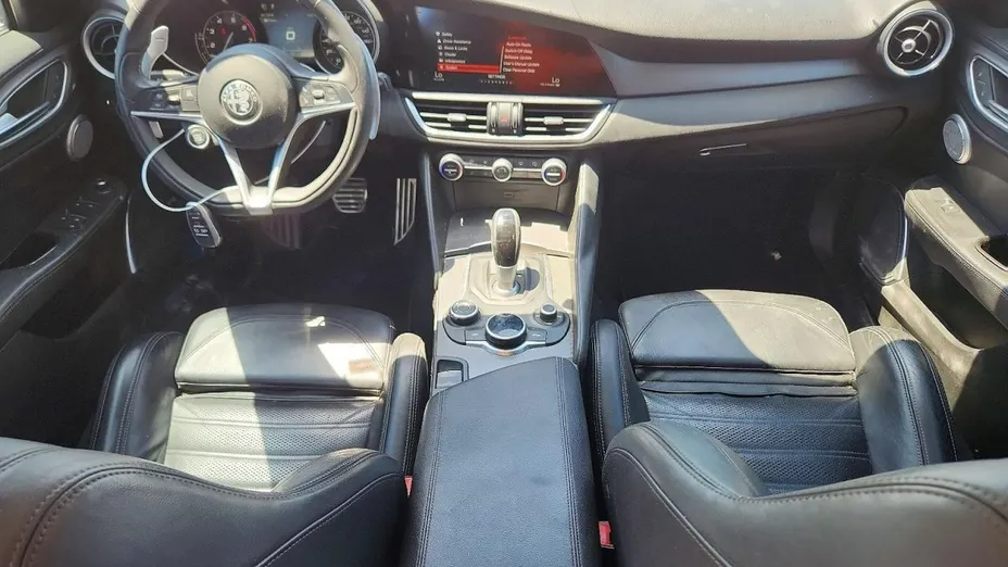 ALFA ROMEO Giulia -