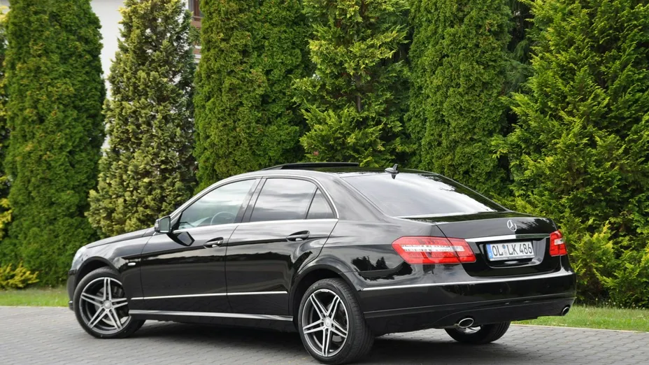 MERCEDES-BENZ E Klasa -