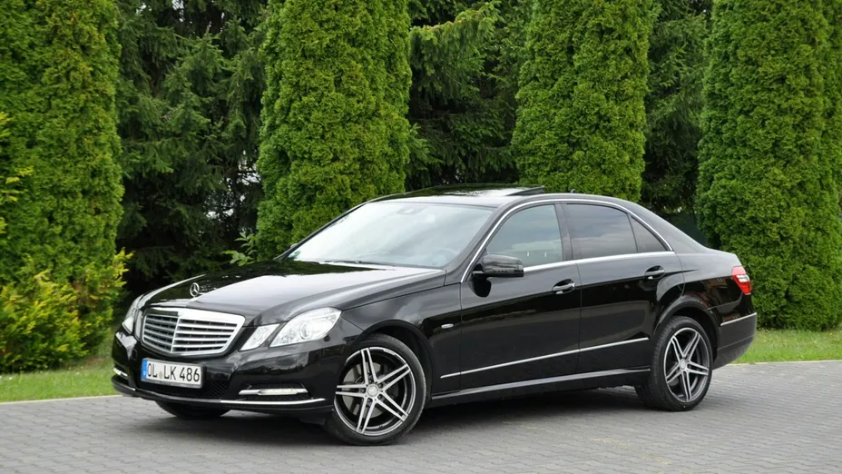 MERCEDES-BENZ E Klasa -
