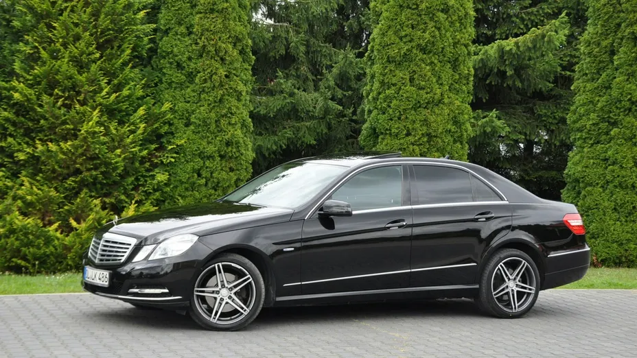 MERCEDES-BENZ E Klasa -