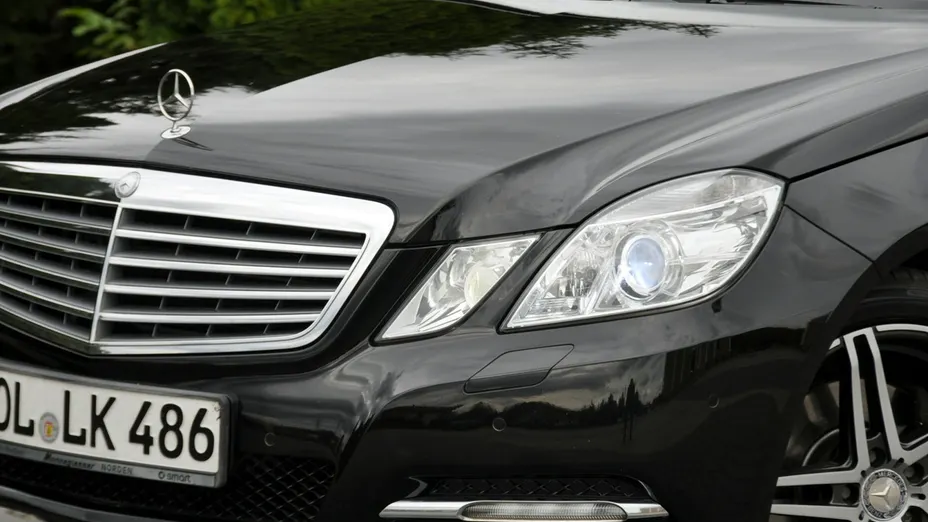 MERCEDES-BENZ E Klasa -