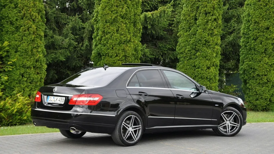 MERCEDES-BENZ E Klasa -