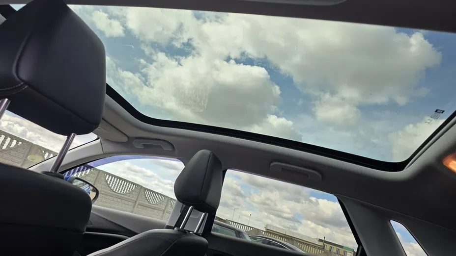 OPEL Grandland X -
