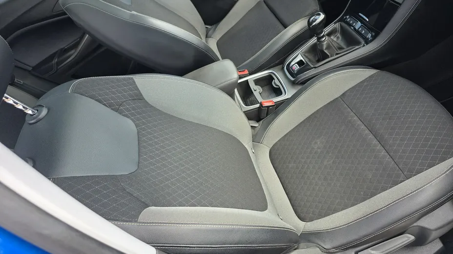 OPEL Grandland X -