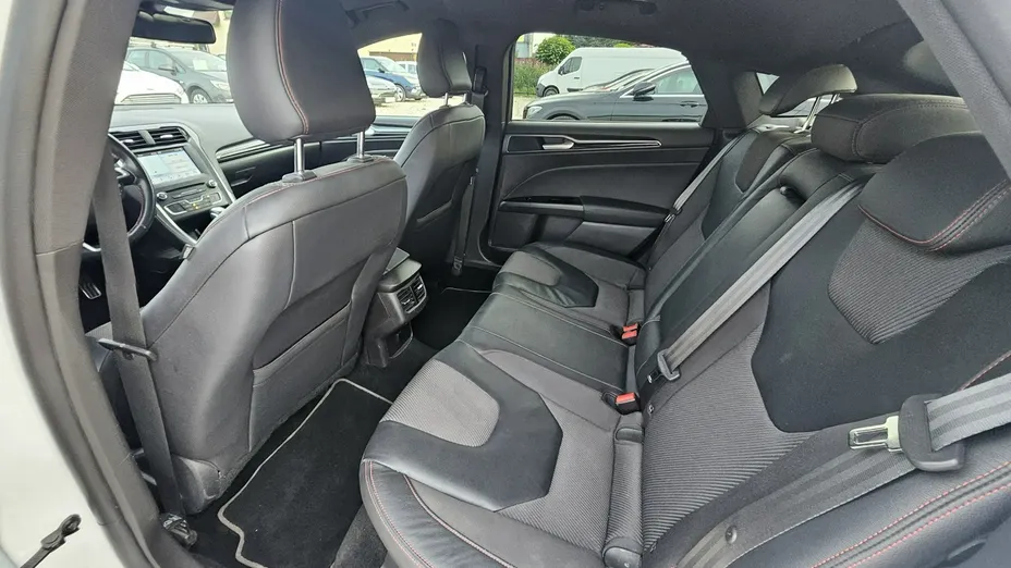 FORD Mondeo -