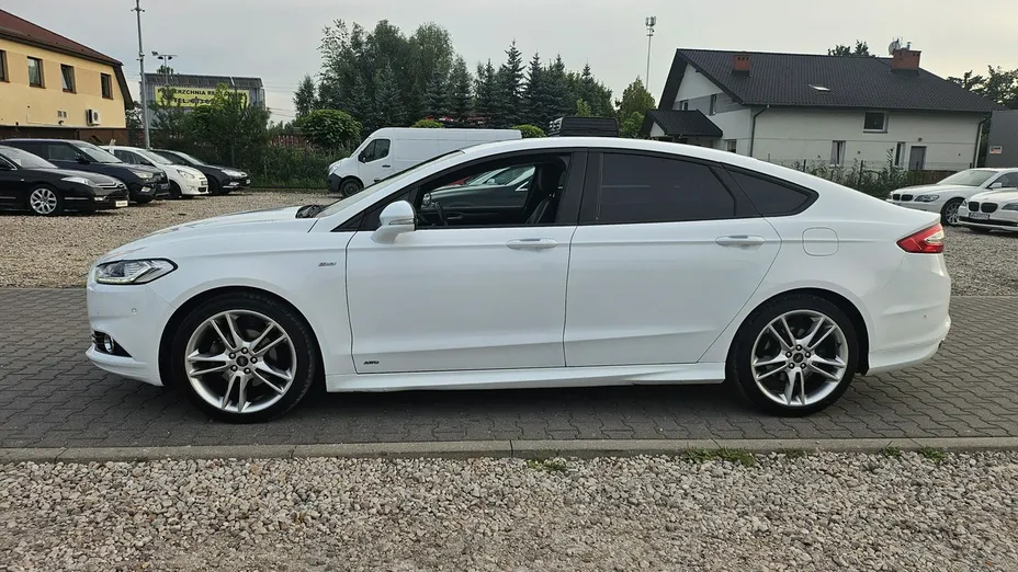 FORD Mondeo -