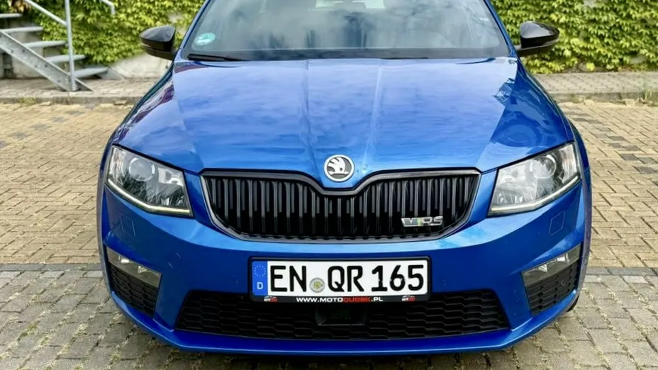 SKODA Octavia -