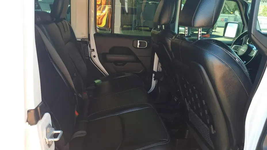 JEEP Wrangler -