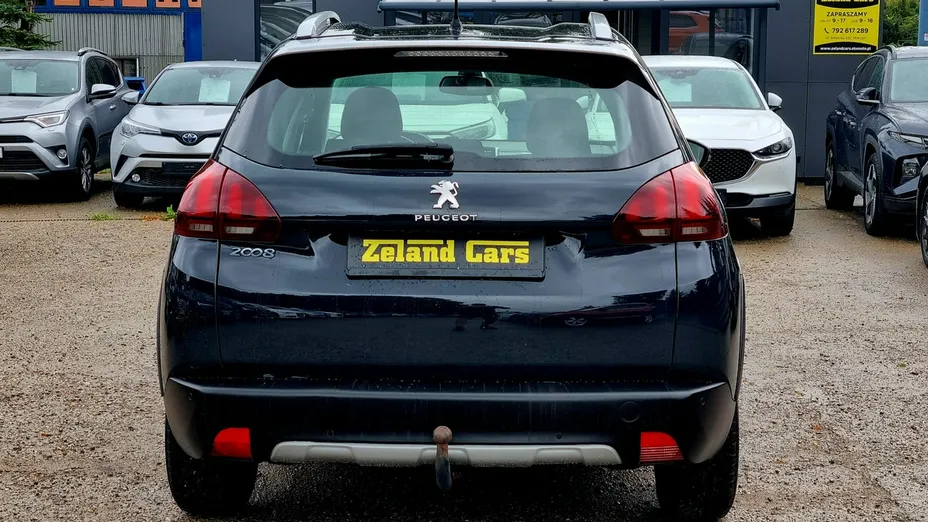 PEUGEOT 2008 -