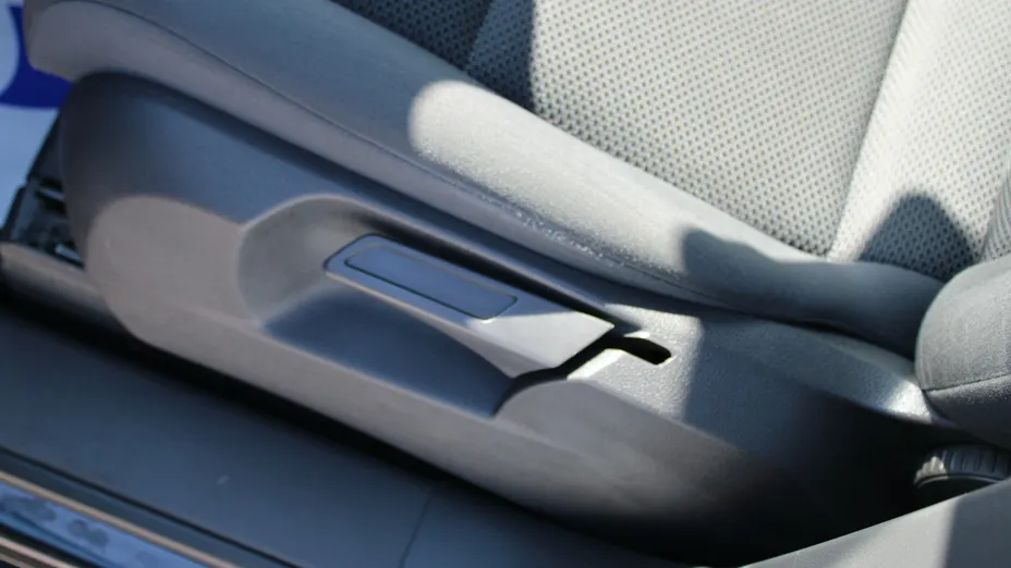 VOLKSWAGEN Touran -