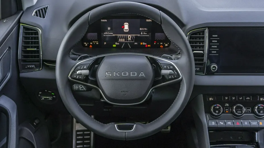 SKODA Karoq -