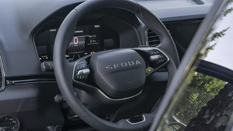 SKODA Karoq -
