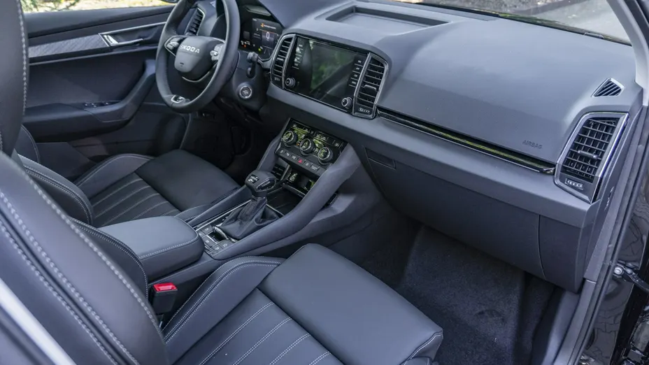SKODA Karoq -