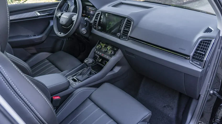 SKODA Karoq -