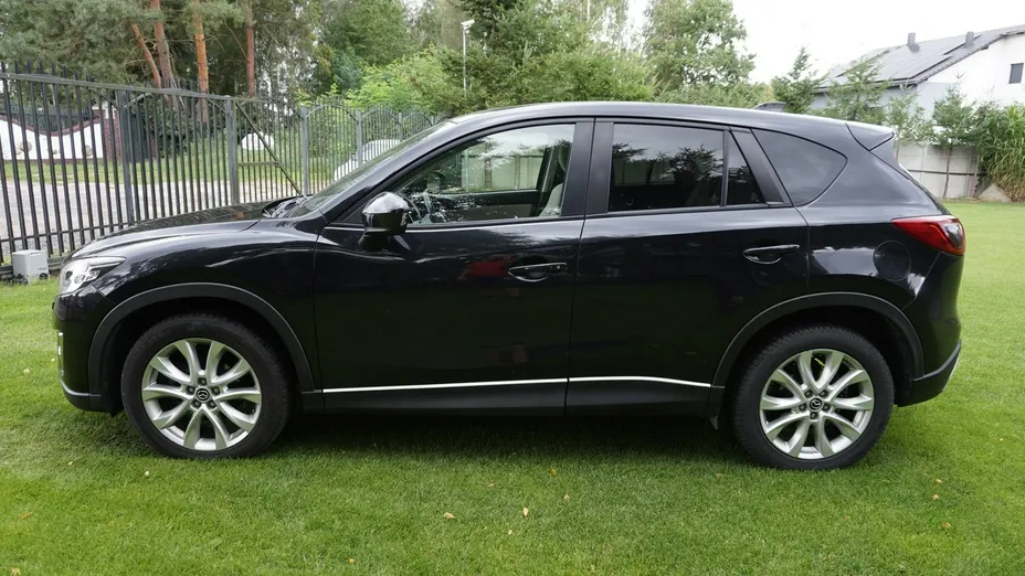 MAZDA CX-5 -