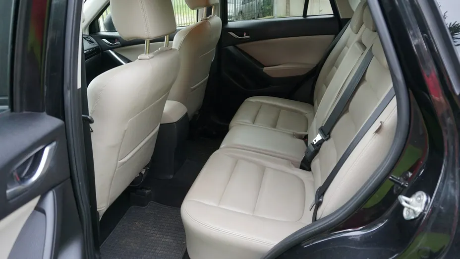 MAZDA CX-5 -