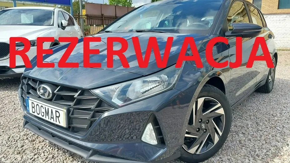 HYUNDAI i20 -