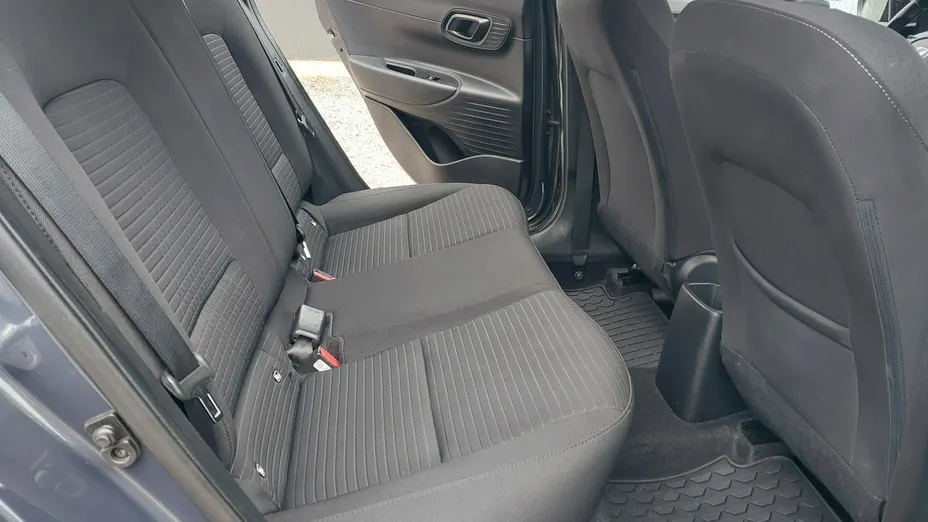 HYUNDAI i20 -
