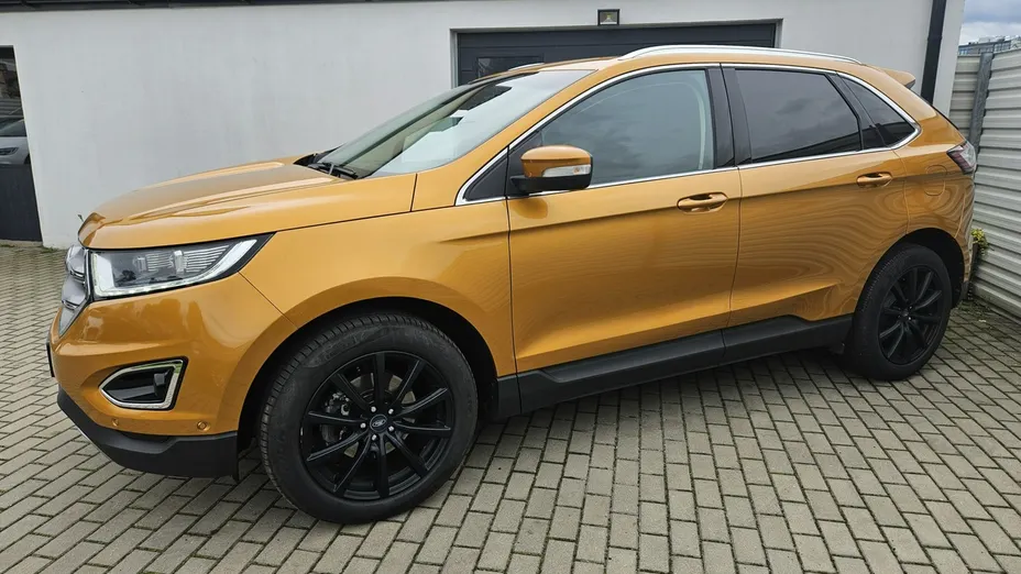 FORD Edge -