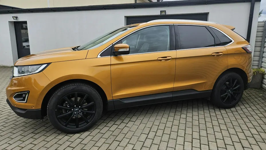 FORD Edge -