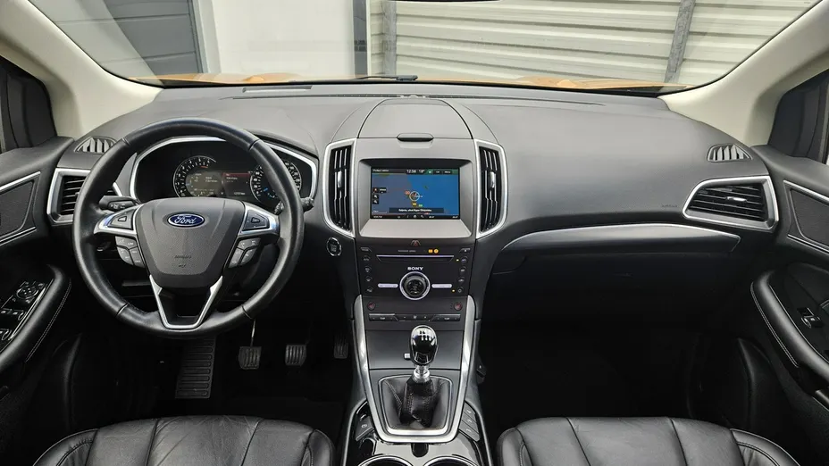 FORD Edge -