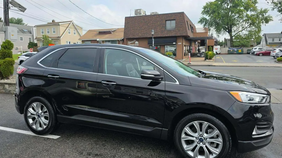 FORD Edge -