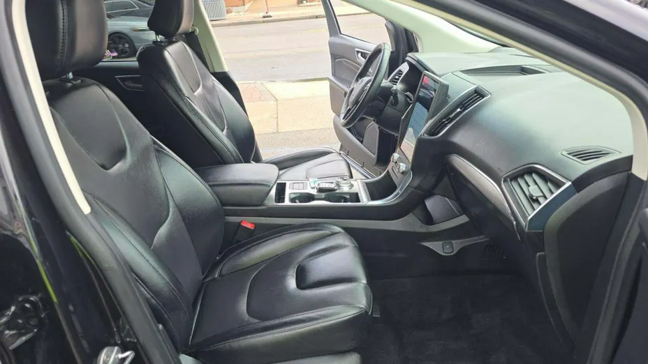 FORD Edge -
