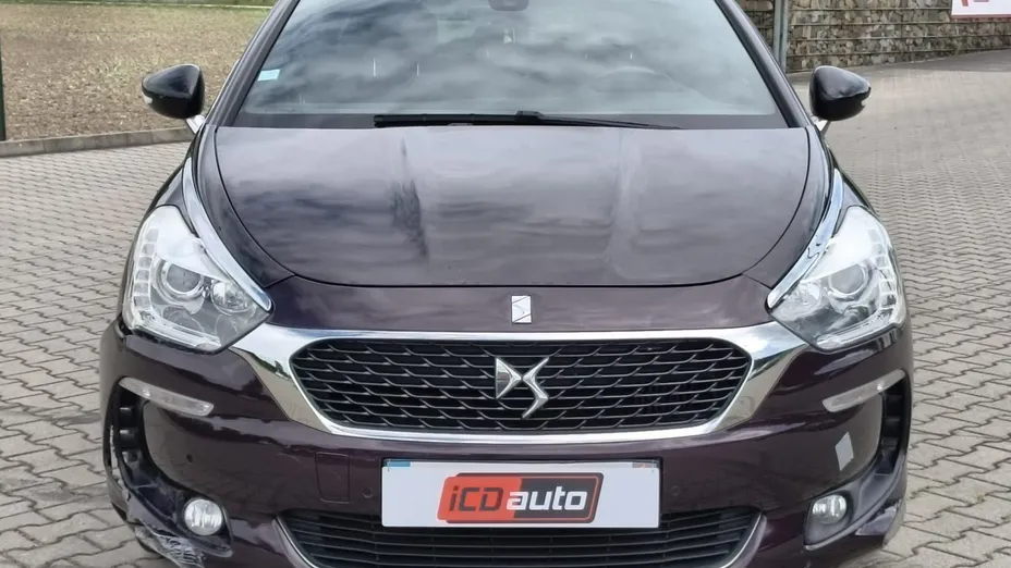 DS 5 -