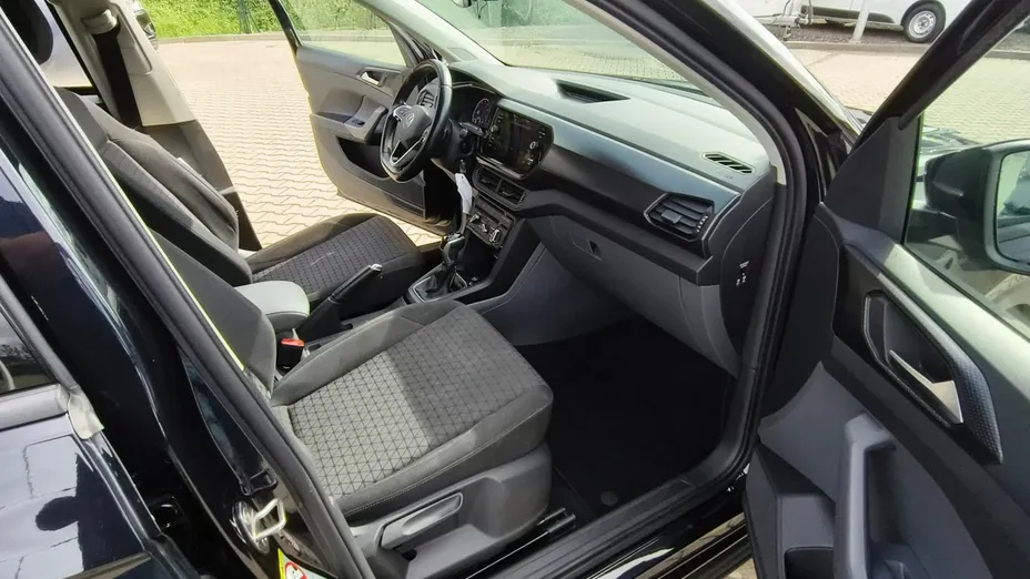 VOLKSWAGEN T-Cross -
