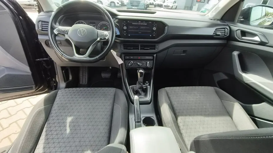 VOLKSWAGEN T-Cross -