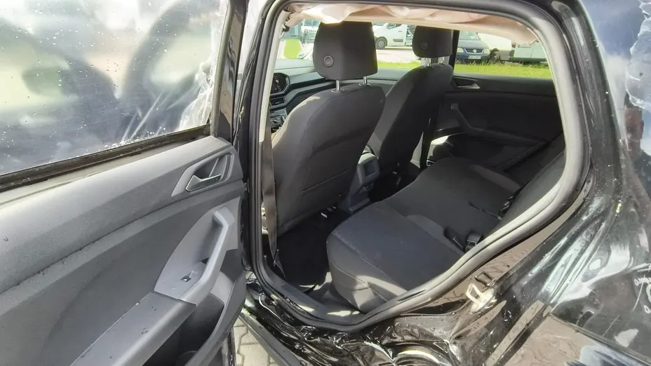 VOLKSWAGEN T-Cross -