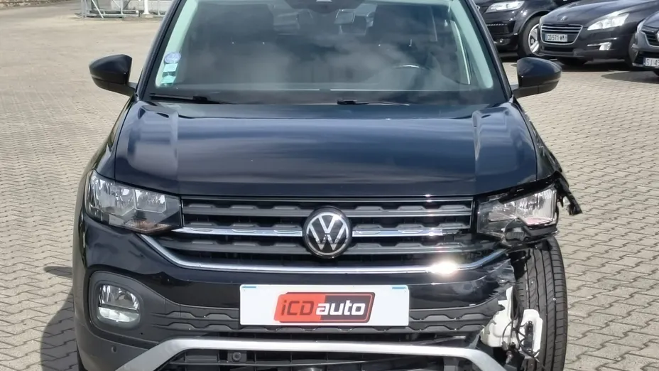 VOLKSWAGEN T-Cross -