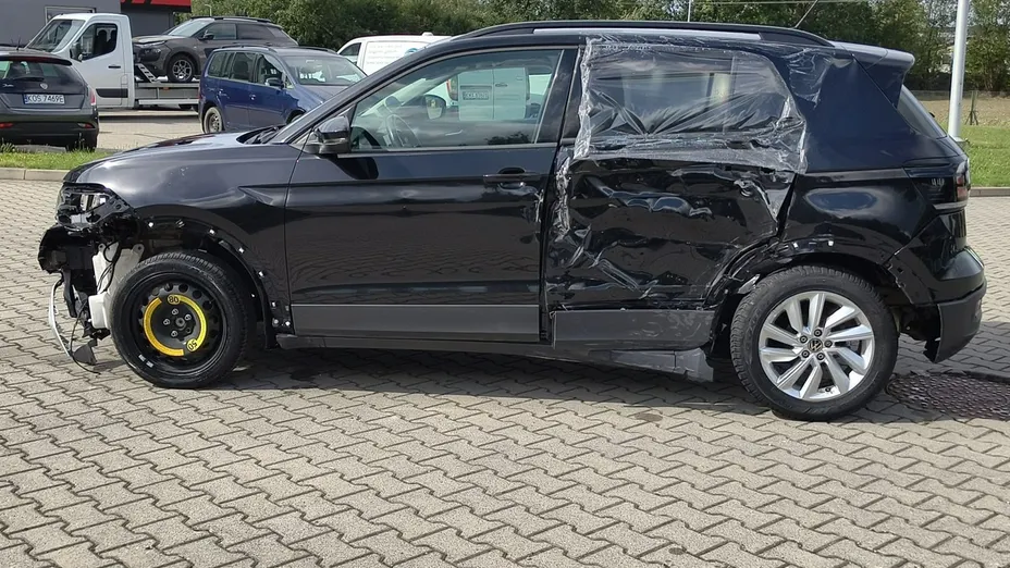 VOLKSWAGEN T-Cross -