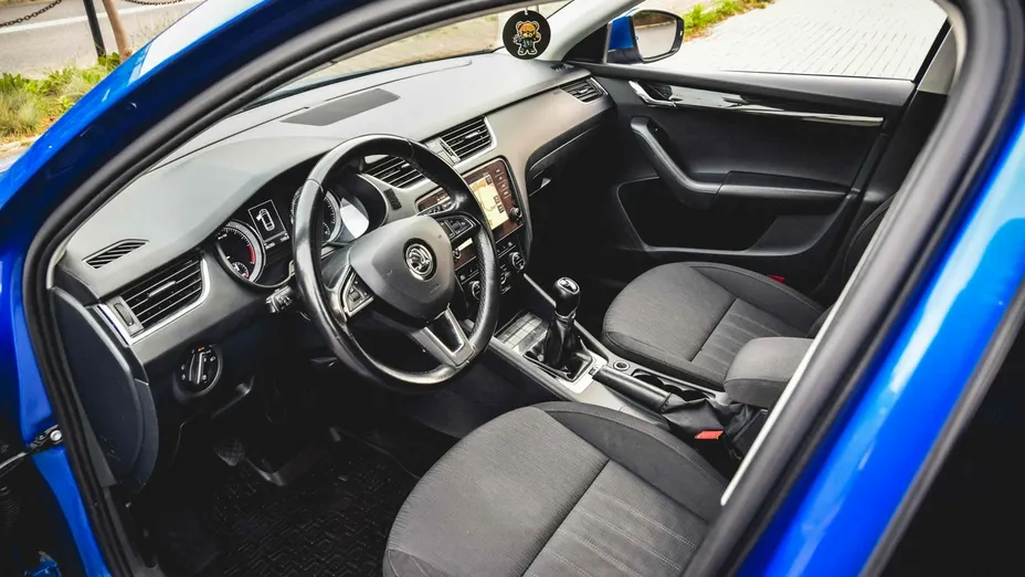 SKODA Octavia -