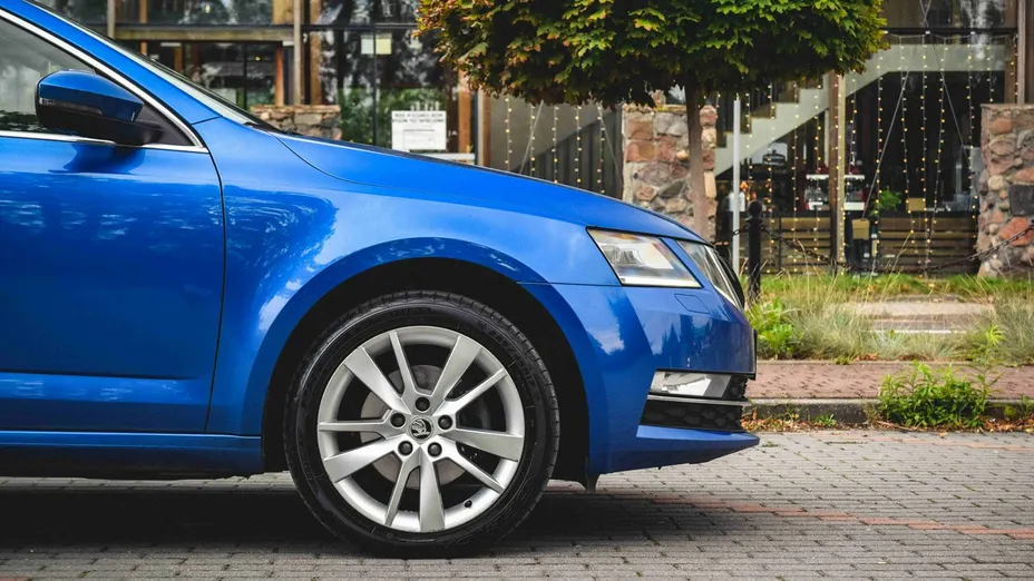SKODA Octavia -