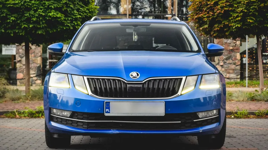 SKODA Octavia -