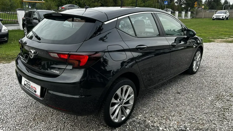 OPEL Astra -