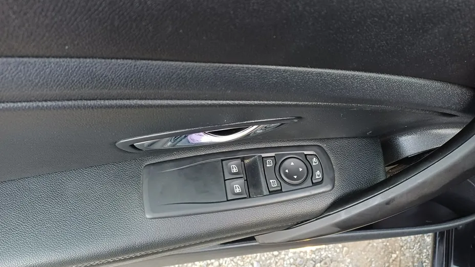 RENAULT Megane -