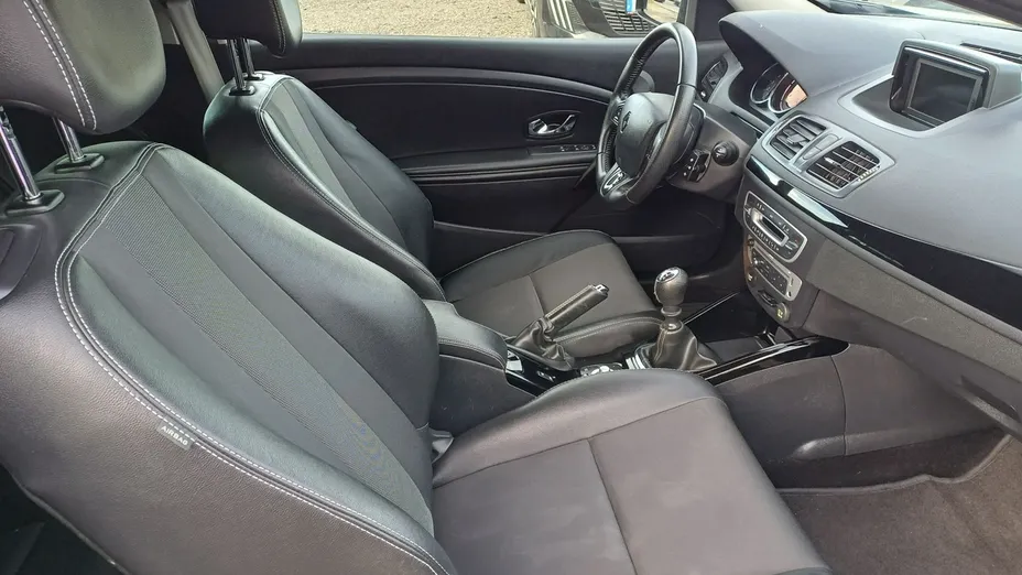 RENAULT Megane -