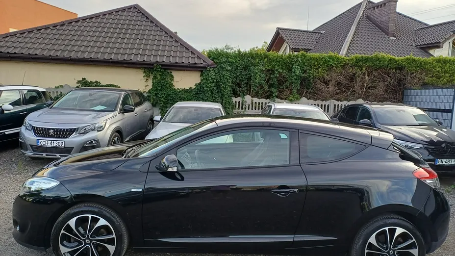 RENAULT Megane -