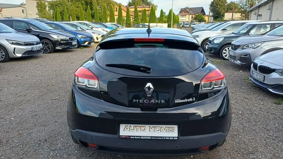 RENAULT Megane -
