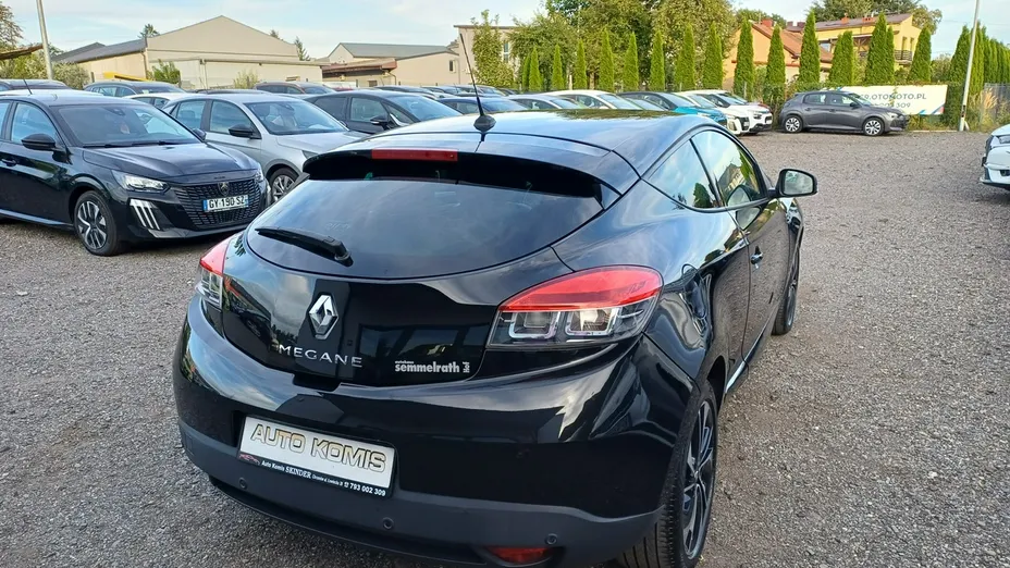 RENAULT Megane -
